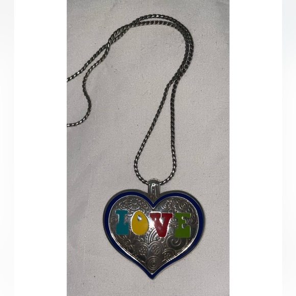 NWOT BRIGHTON LOVE STATEMENT REVERSIBLE GORGEOUS NECKLACE! DO NOT MISS OUT - Picture 4 of 6